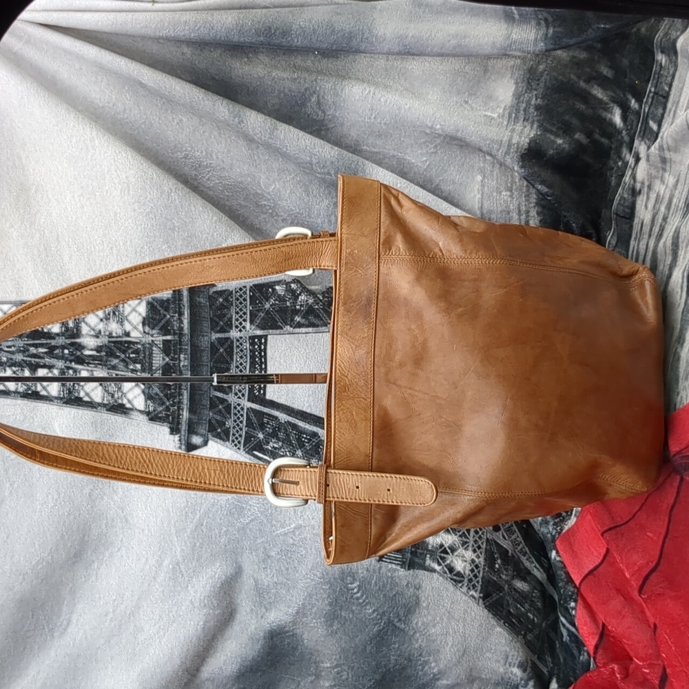 ILI New York leather bag